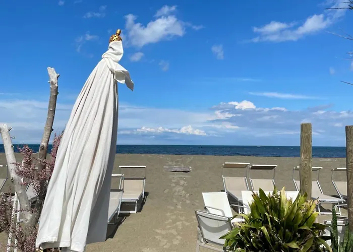 Labotanica_casalounge Lägenhetshotell Cesenatico